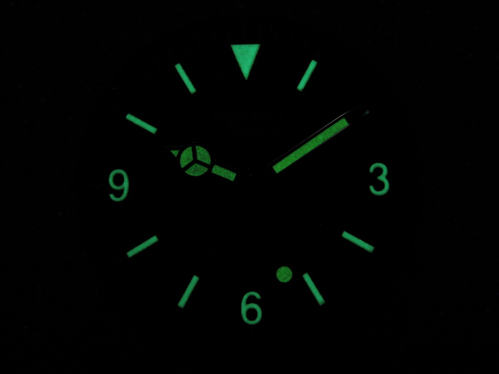 New REPLACEMENT DIAL With HANDS for 7S26 / NH36 / NH35 / SKX031