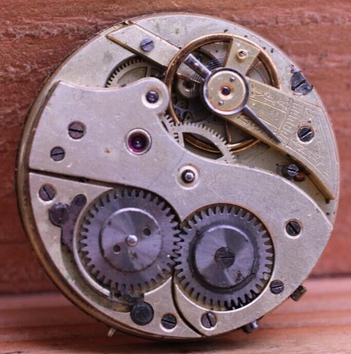 SWISS HIGH GRADE POCKET WATCH MOVEMENT FOR REPAIR 41.5mm (IQ)
