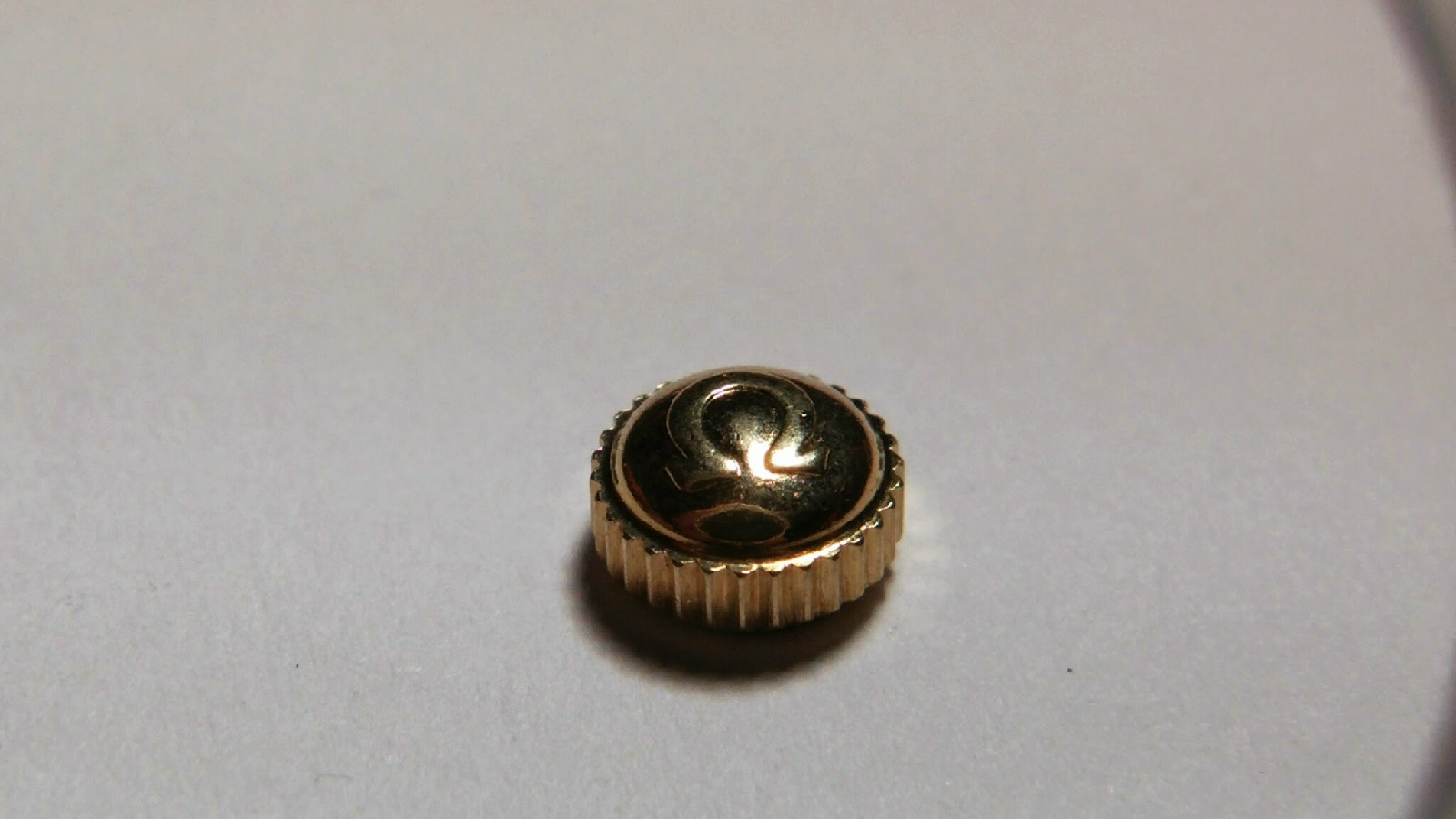 Omega crown, 42869 5.20mm, tube 2.50mm, Tap 10. YELLOW (gold-filled)