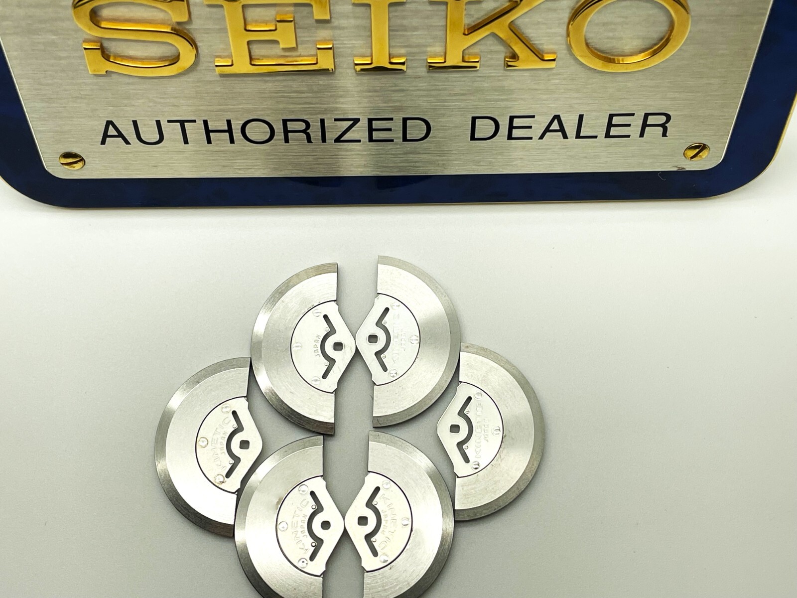 WATCH PARTS SEIKO OSCILLATING WEIGHT FOR KINETIC WATCH CASE 5M62 & 5M63