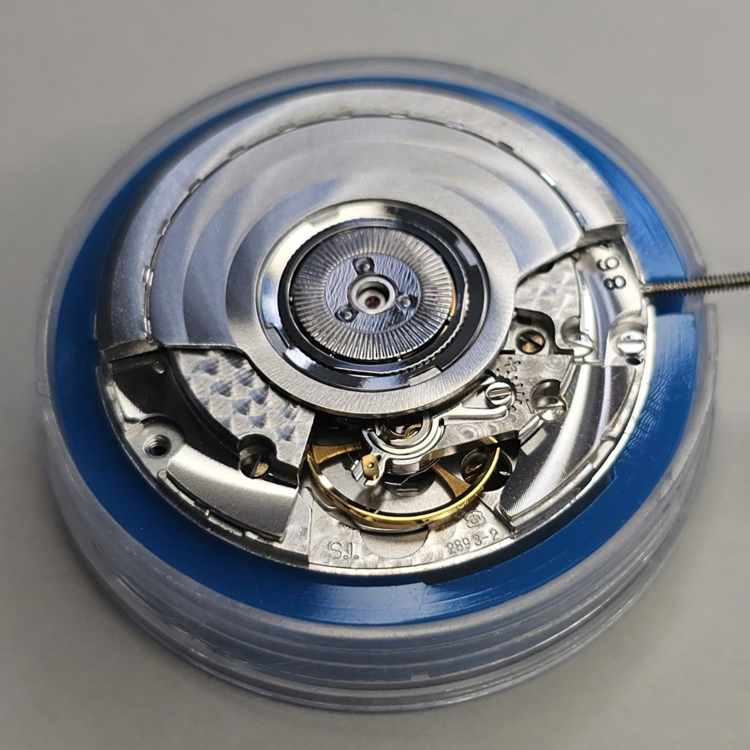 ETA 2893-2 COSC Calibre | Automatic GMT Chronomètre Movement | SW330 ETA2893 Eqv