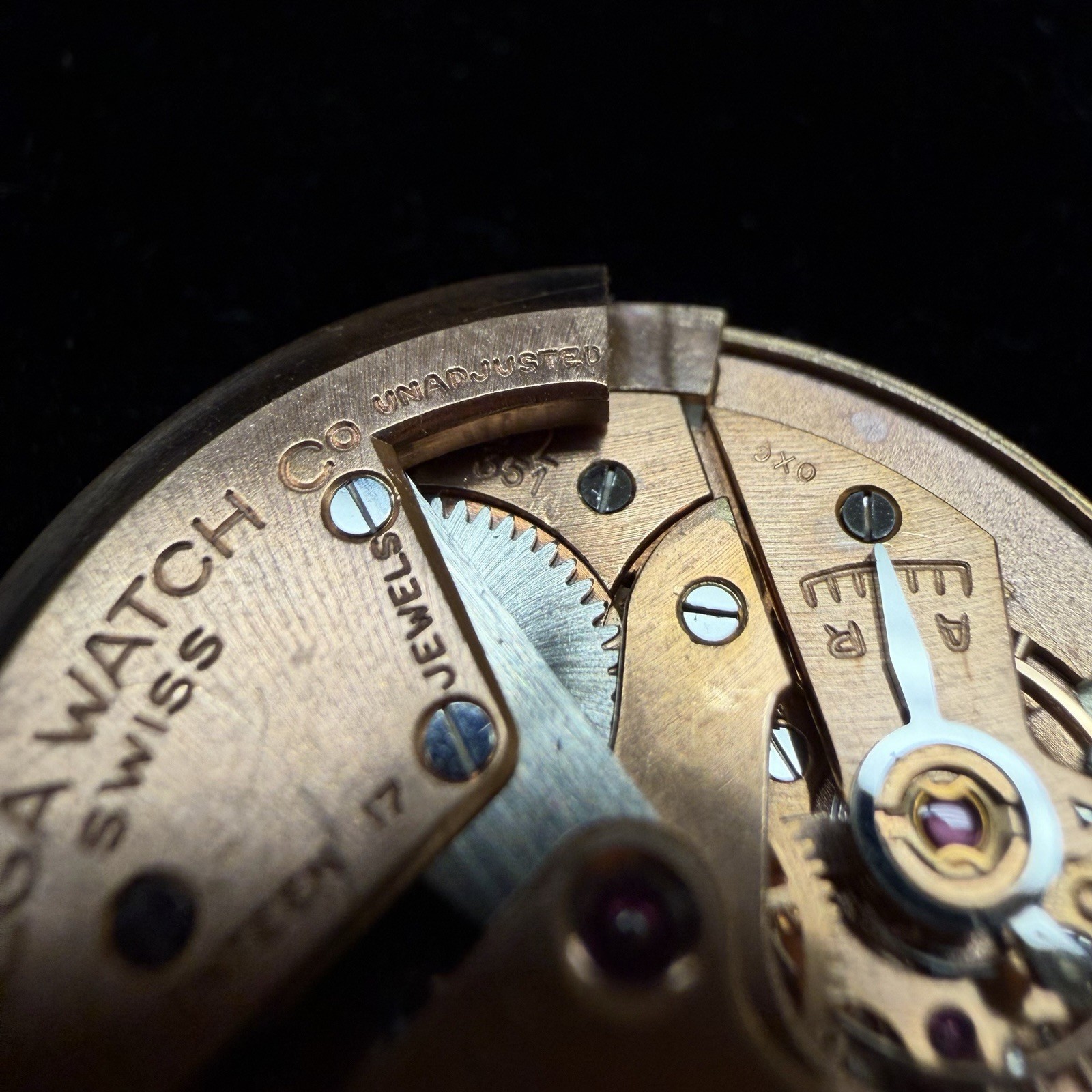 Vintage Omega 1950s Automatic Wristwatch Movement 17j 351 Swiss Parts Or Repair