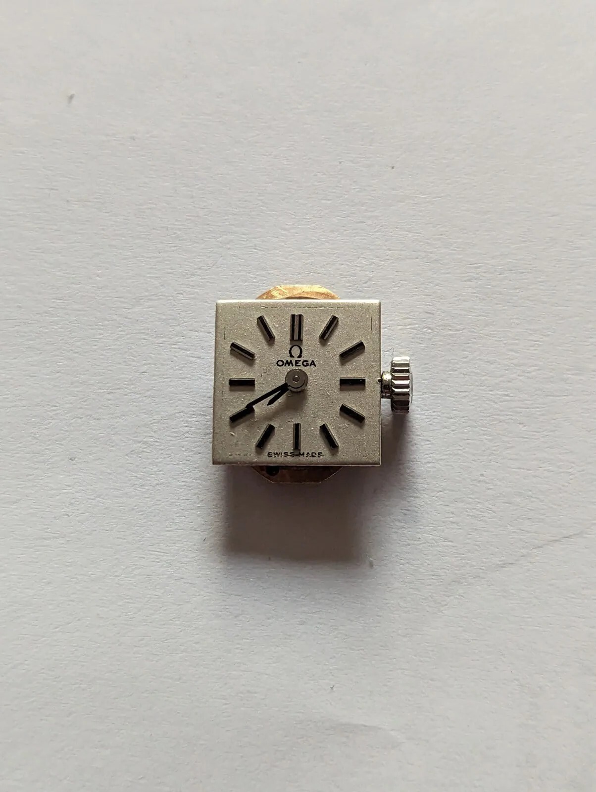 Vintage Omega 1100 Mechanical Watch Movement (Spares/Repairs)