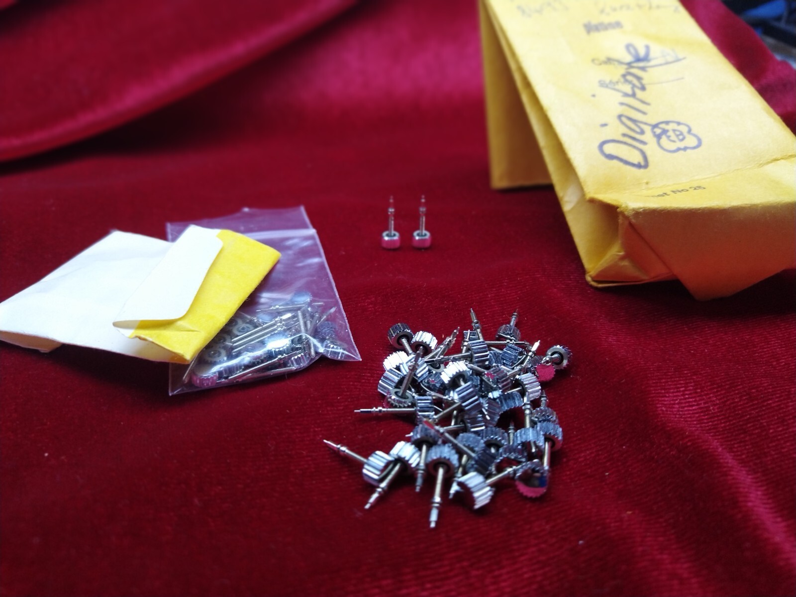 EB EBAUCHES BETTLACH 8493 stem/crown or both