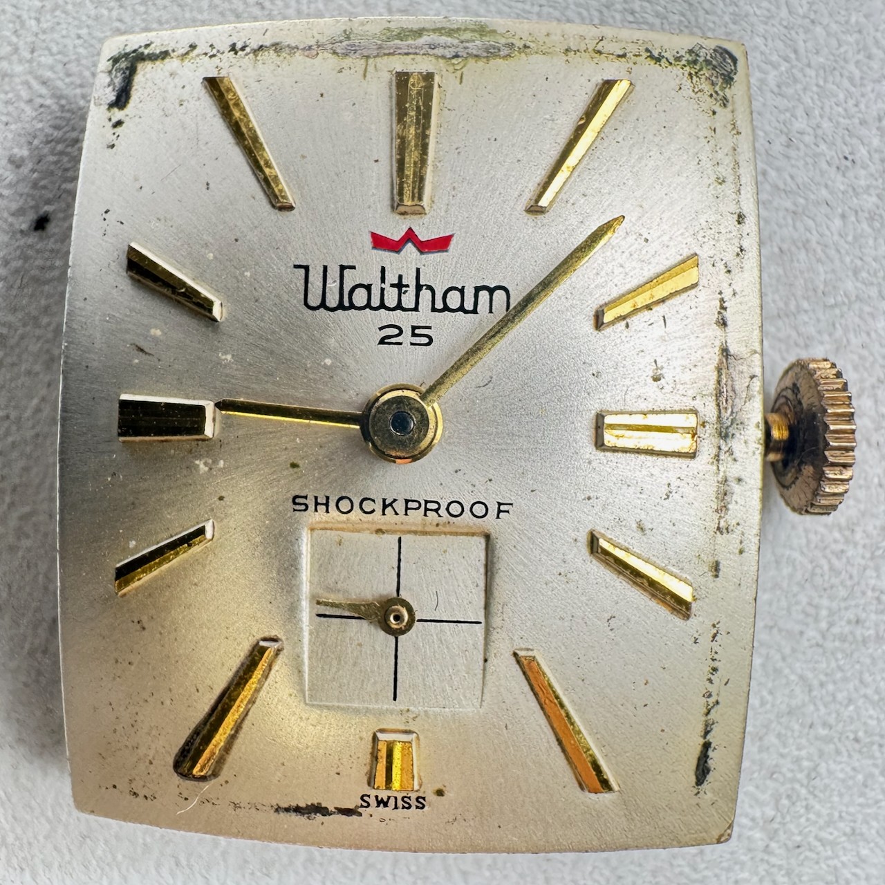 Vintage 19.5mm Waltham “25” Shockproof Mechanical Wristwatch Movement Swiss Runs