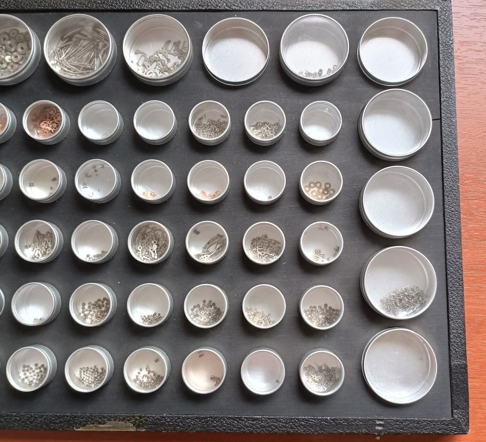 Omega caliber 381 triple calendar moonphase NEW OLD STOCK Parts check the list!