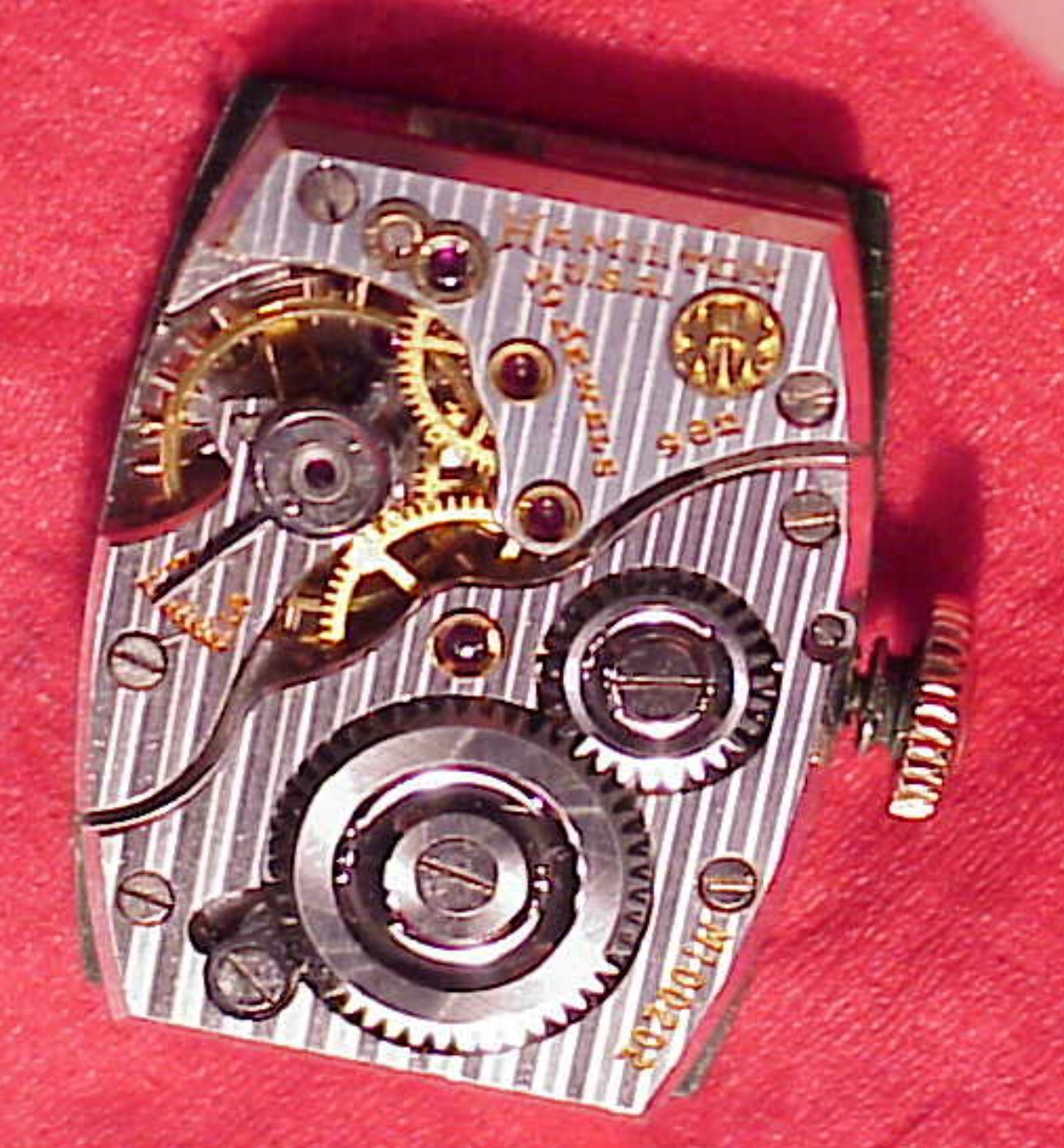 VINTAGE LONGINES 17 JEWEL CAL. 370 WRISTWATCH MOVEMENT with HANDS Good balance