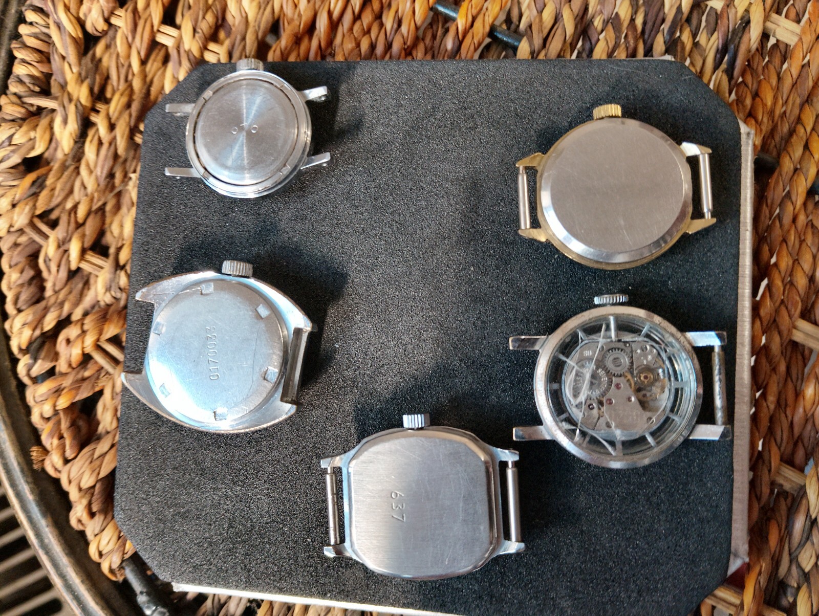 Lot of 5 WOMEN WATCHES Luch,zarja,slava Vintage/For Parts/Pepair.