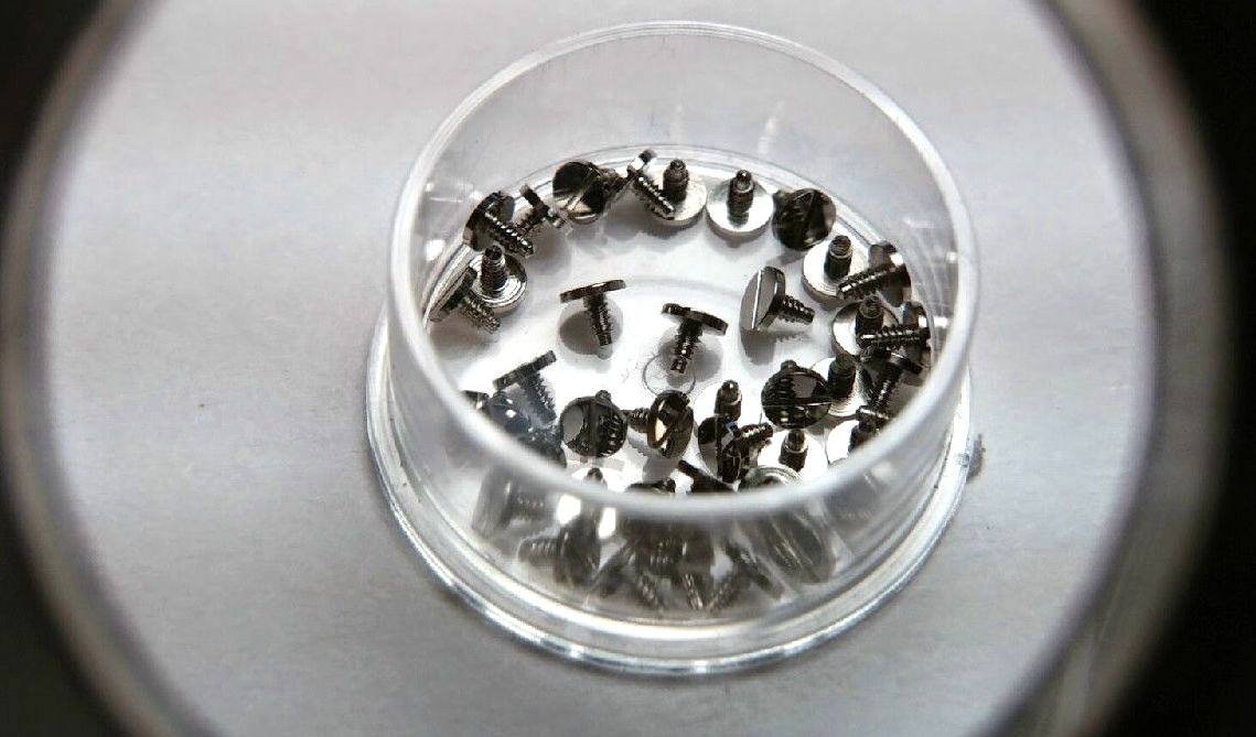 Authentic Rolex 3035 55033 Screw for Ratchet Wheel – Genuine for watch repair