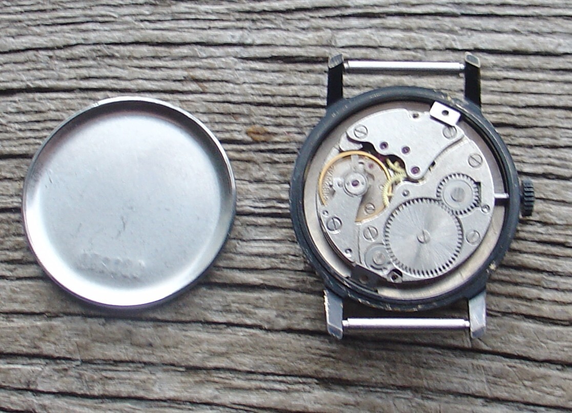 Rare Vintage Soviet Russian Collectible POBEDA “VICTORIA” 2602 SERVICED