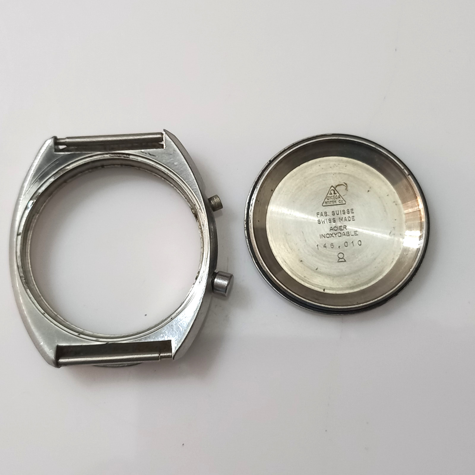 FOR PARTS OMEGA GENEVE CHRONOSTOP 146.010 UNPOLISHED S. STEEL CASE ( CASE ONLY )