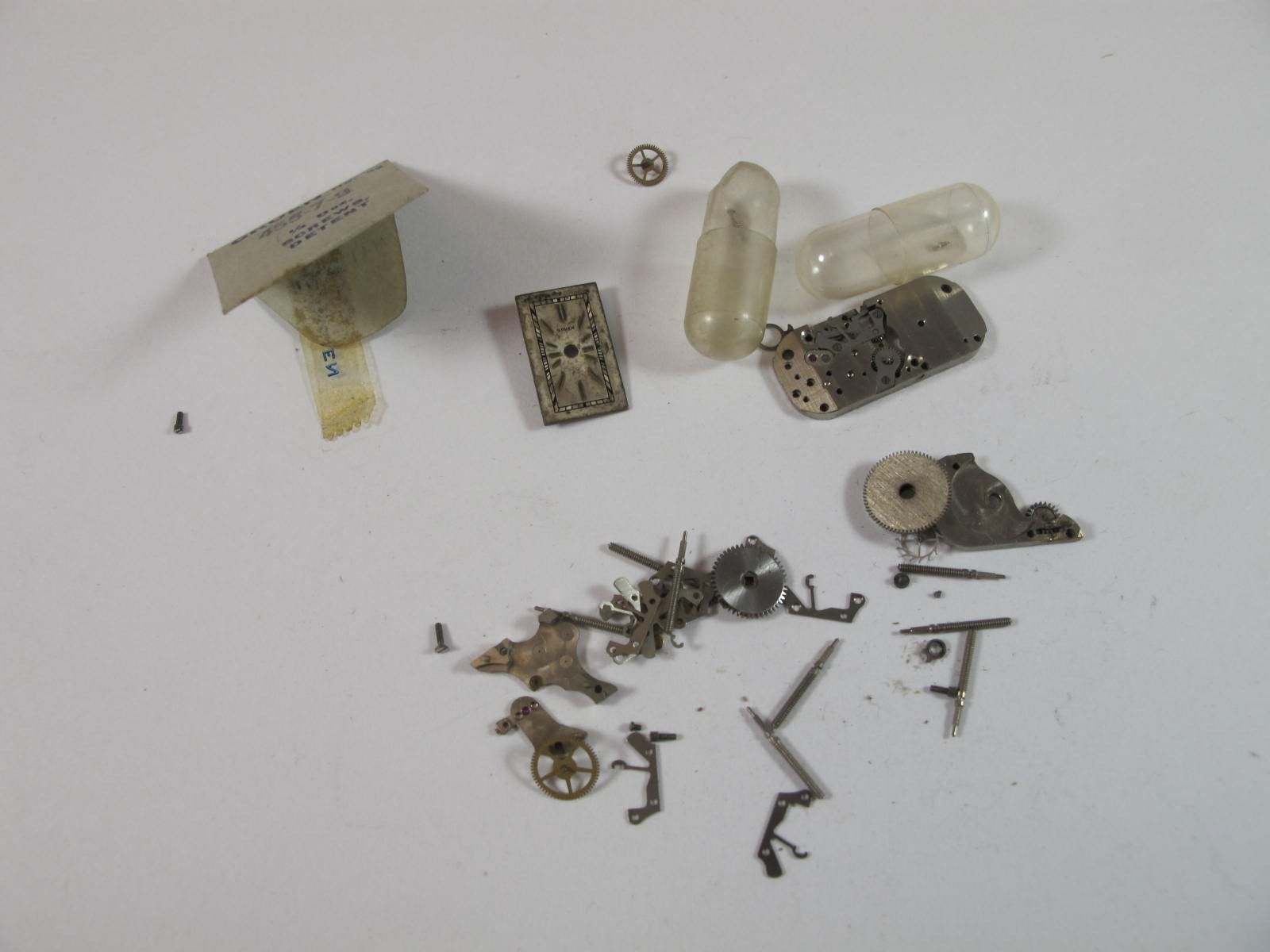 GRUEN WATCH CALIBER 455 457 459 MOVEMENT MATERIAL INCLUDING NOS STEMS