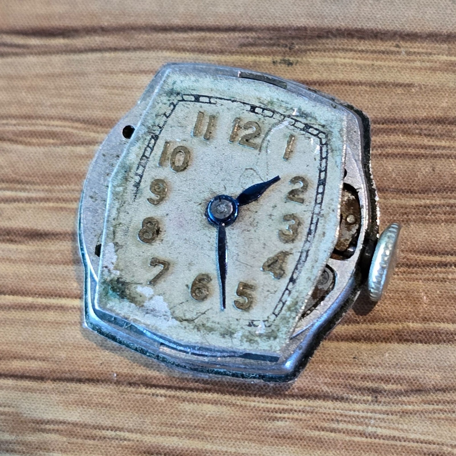 Vintage Waltham Premier 670 15 Jewels 80374 C USA Mechanical Watch Movement WP2
