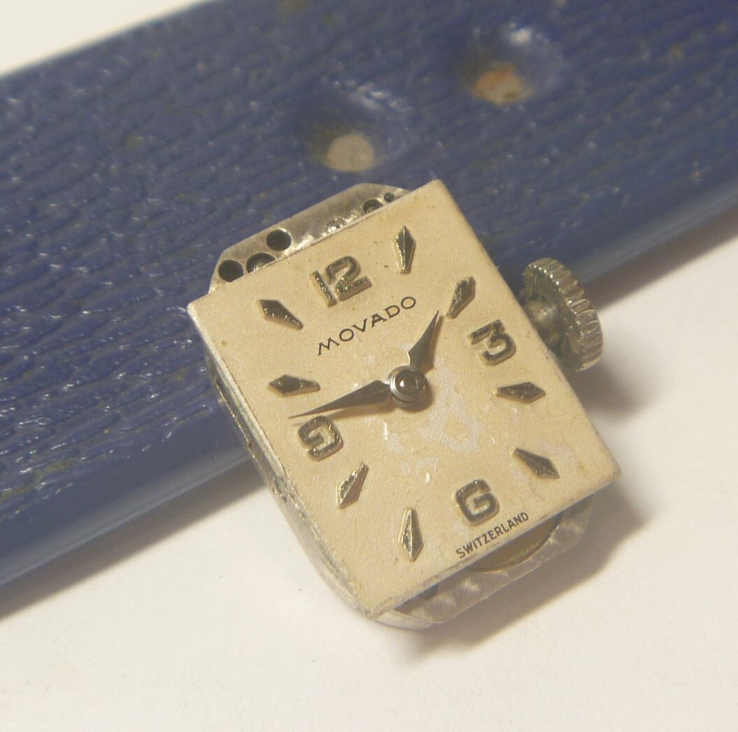 1940s Movado Factories Ladies 17 Jewels 5 x 7 Ligne Size Mov’t Dial Hands !!
