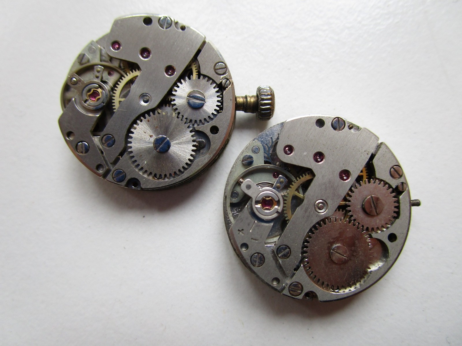FE France Ebauche cal. 233-60 vintage watch movements – running