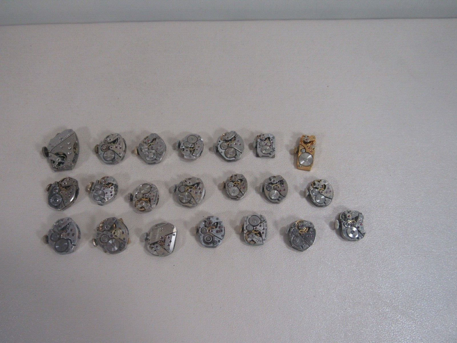 21 Misc. Mechanisms Mechanical Movements Parts Only for Lady’s Wristwatches