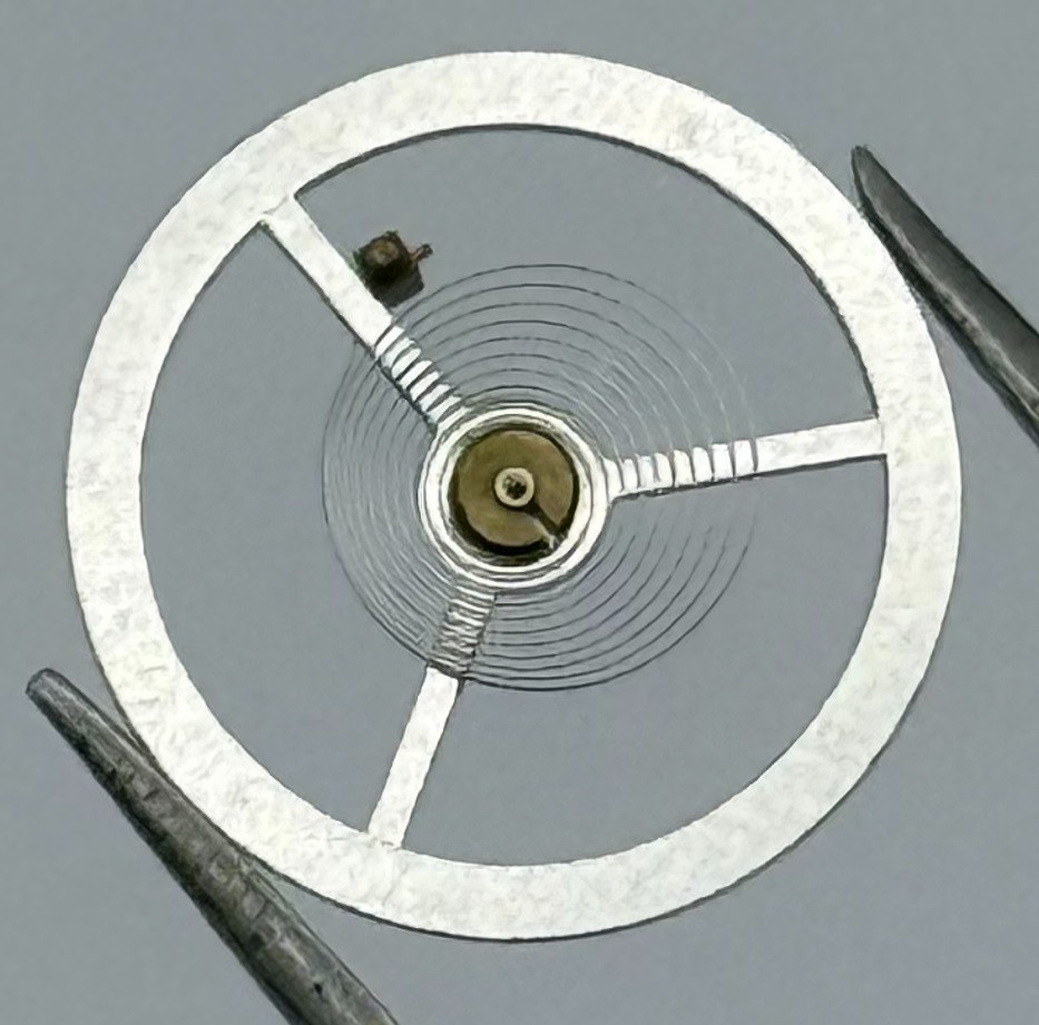 BFG 582 Balance Wheel Complete And Spring 13½’’’ 1782 Watch Movement Parts NOS