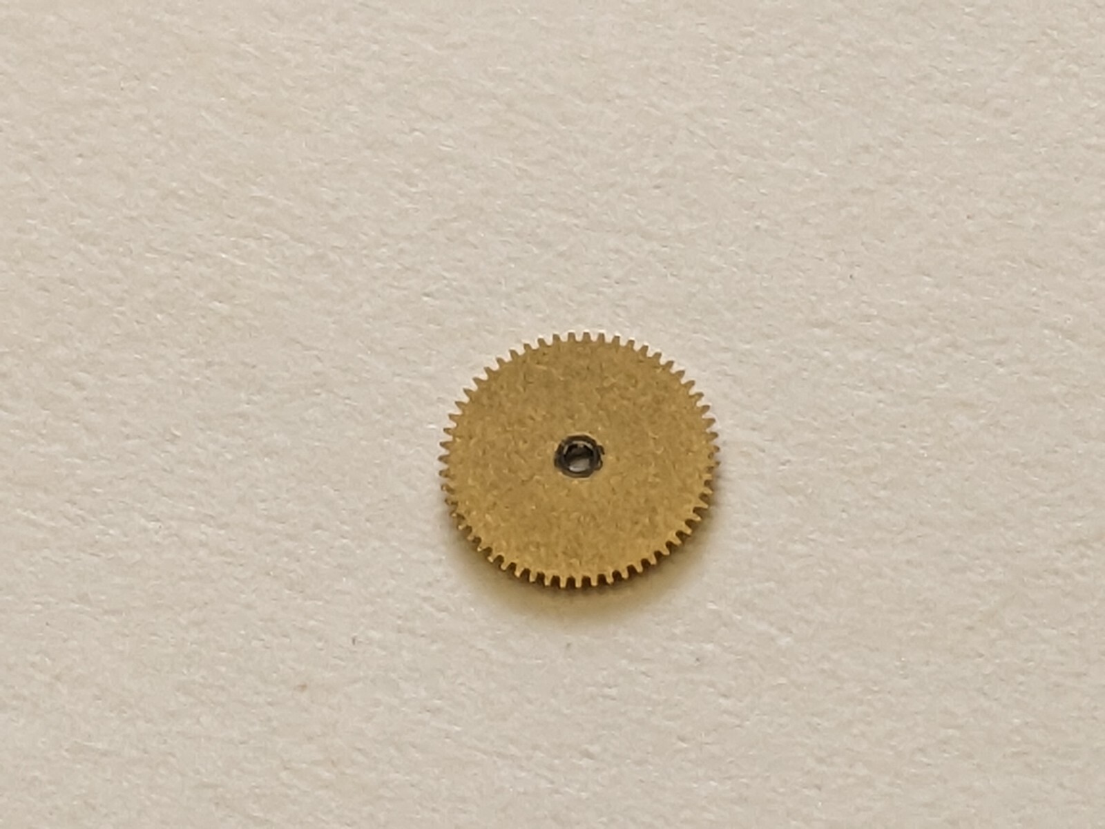 ETA 955.112 956 112 Part 2556 Calendar Date Driving wheel Swiss made 1 piece