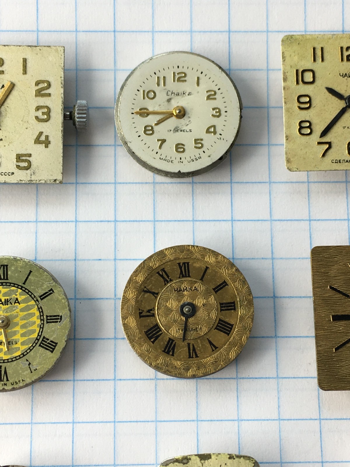 Lot of 20 Vintage Chaika (USSR) women’s wristwatch movements for parts