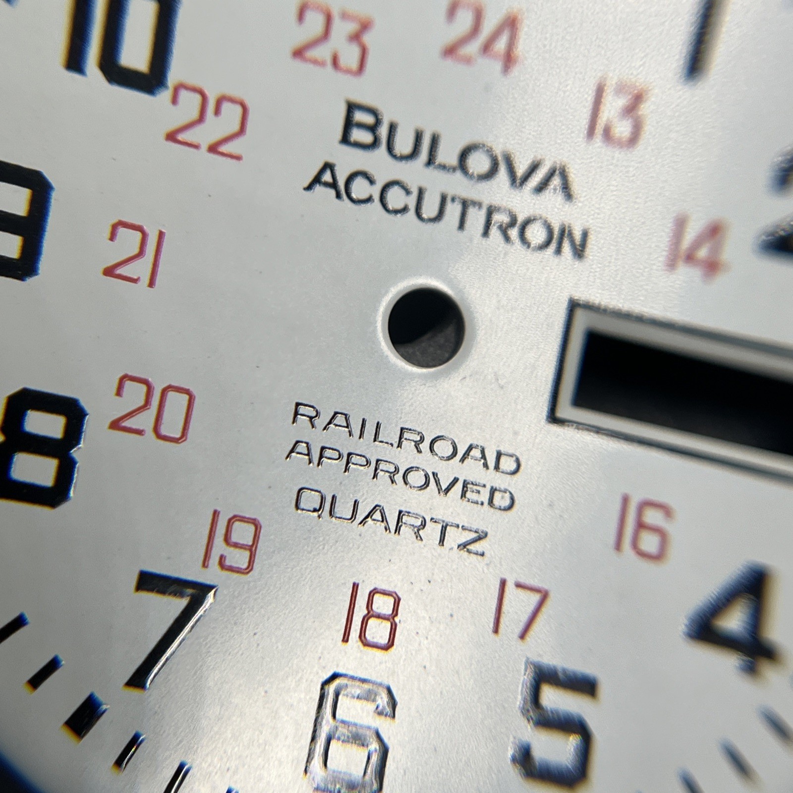 Bulova Accutron Railroad Approved Quartz Day-Date Dial (015)