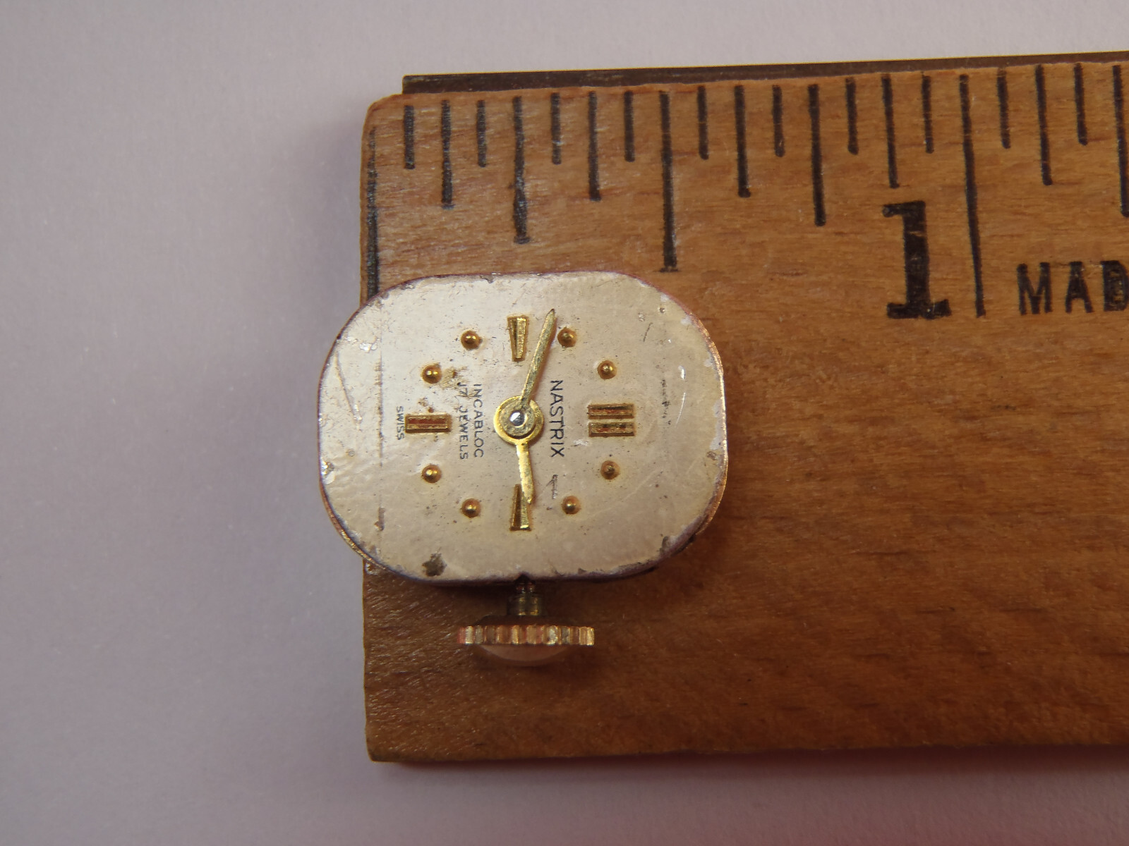 Nastrix HYQ Hilton Watch Co Watch Movement Dial Hands Crown 17J Running