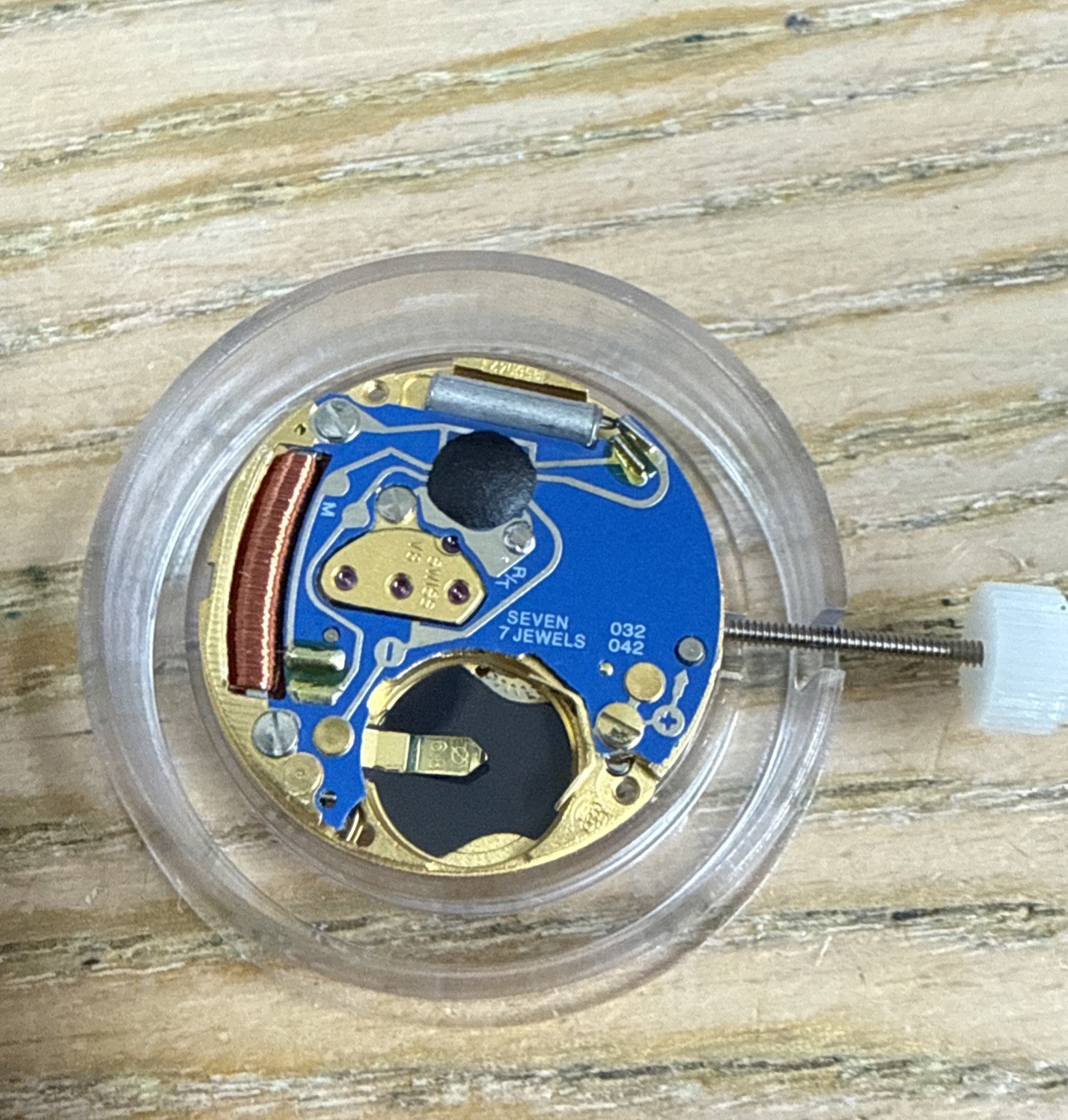 ETA 956.042 Movement 2 Hands Date At 3 New
