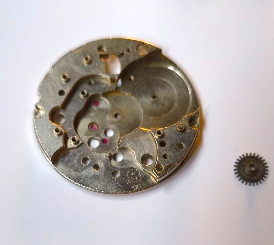 FHF ST 96-4 Swiss Watch Movement Parts / Vintage 17 Jewels Caliber