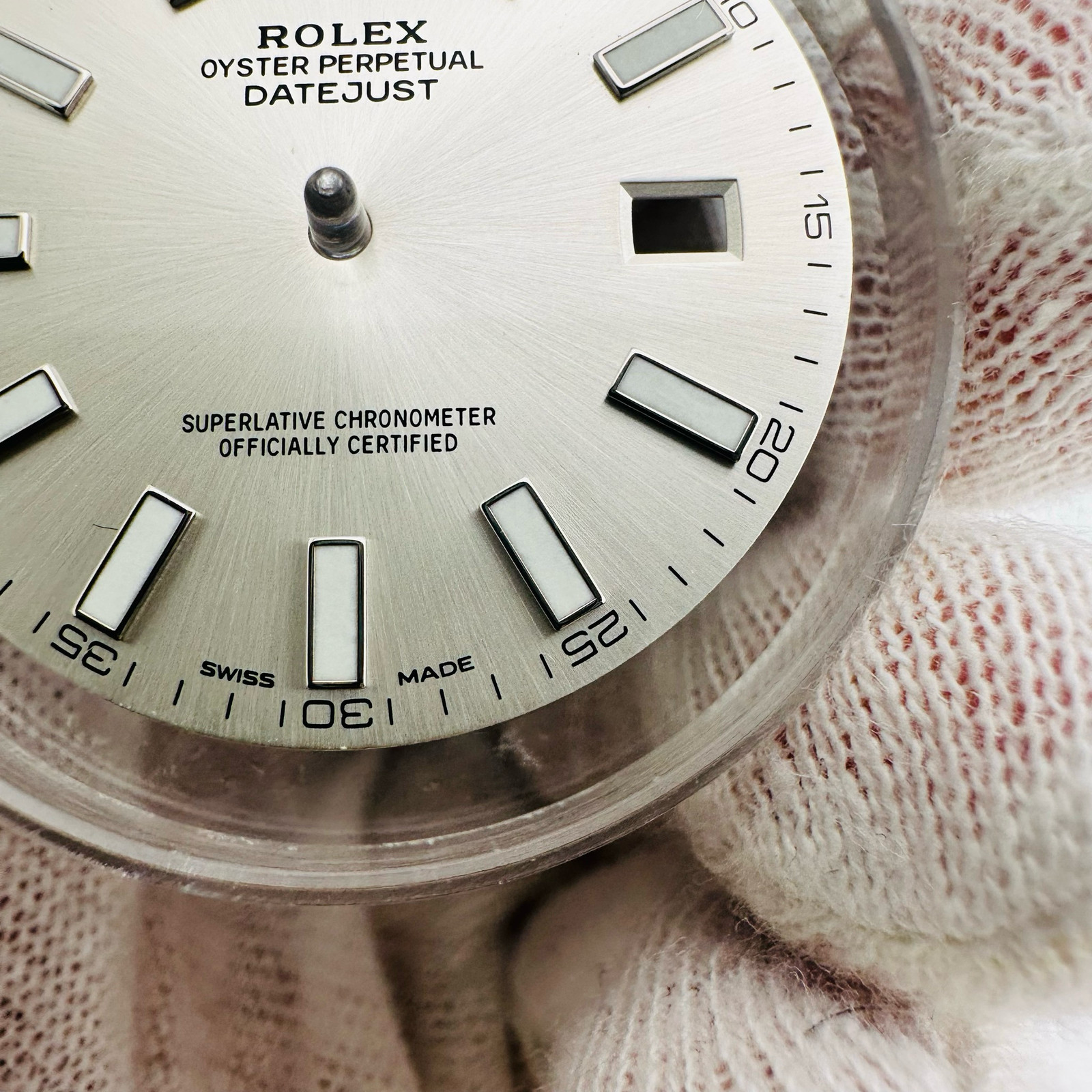 EXCELLENT Rolex Silver Index Dial 40mm Datejust2 116300 116334