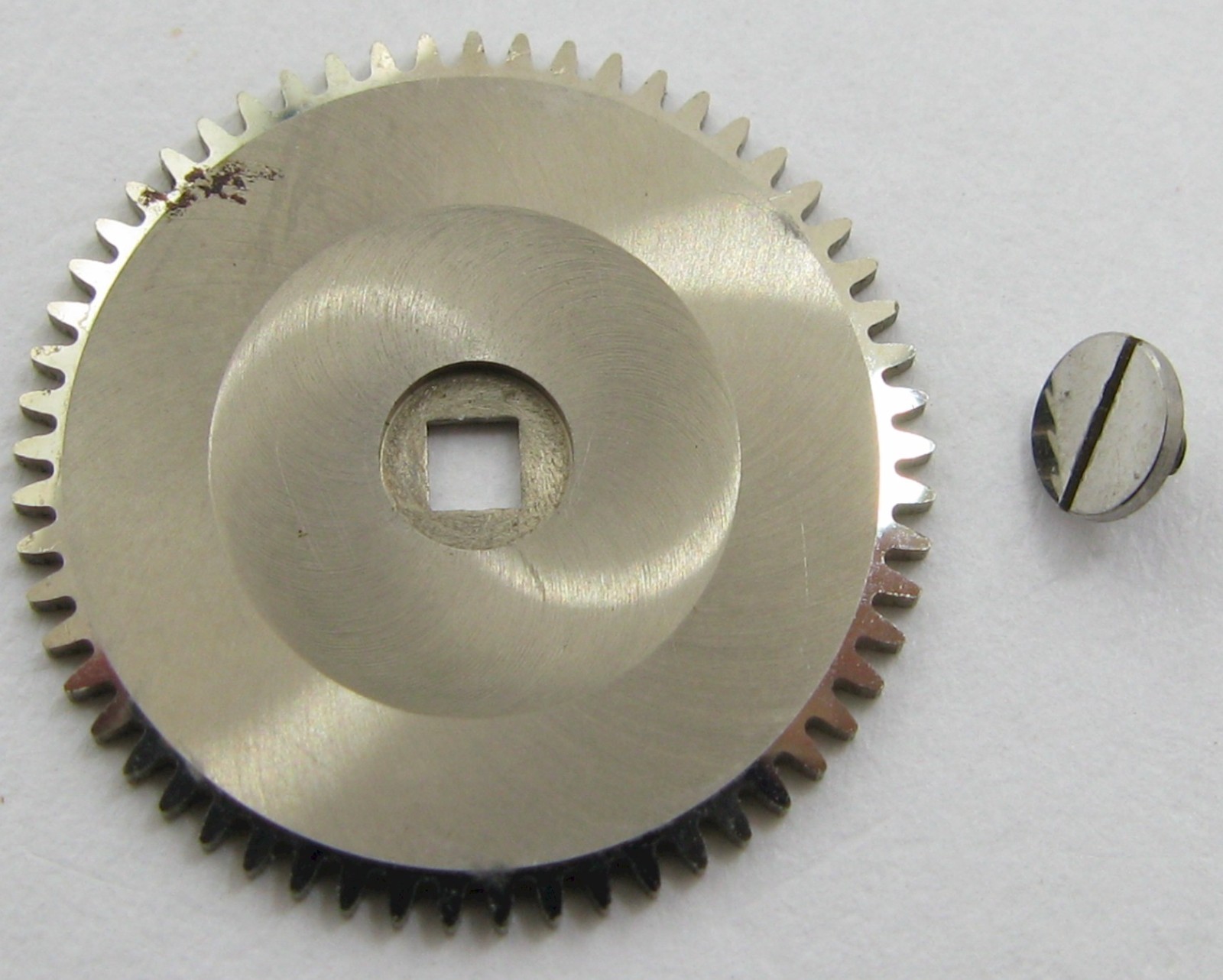 Hamilton Pocket Watch 992B 16s 21j. part: ratchet wheel #415 + screw