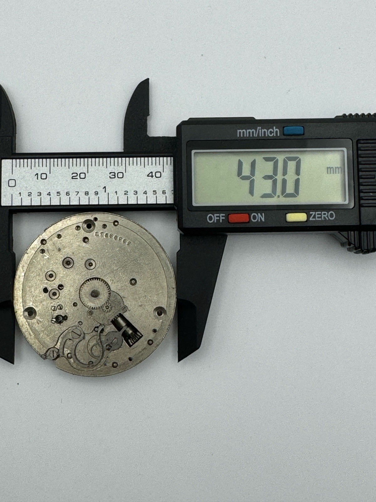 Vintage Elgin 16s 17J Grade 382 3 Finger Partial Pocket Watch Movement For Parts