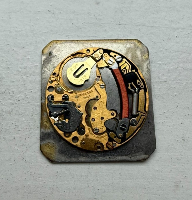 Genuine Original OEM Omega 1378 Quartz Watch Movement + Dial (ETA ESA 210.001)