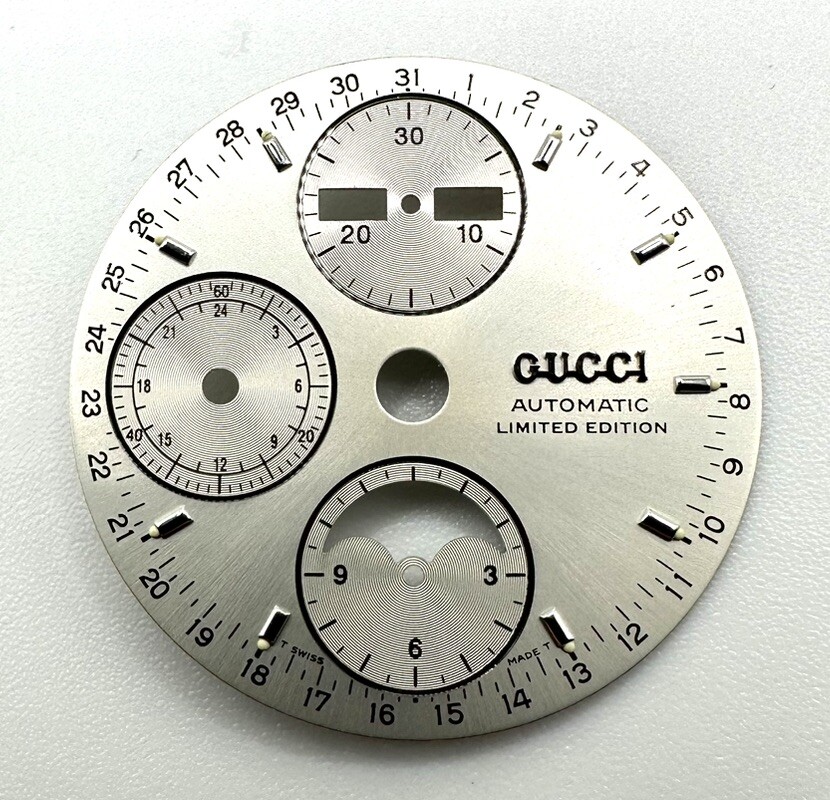 Genuine Limited Edition 29.5mm Silver DIAL For Gucci Triple Calendar Chronograph