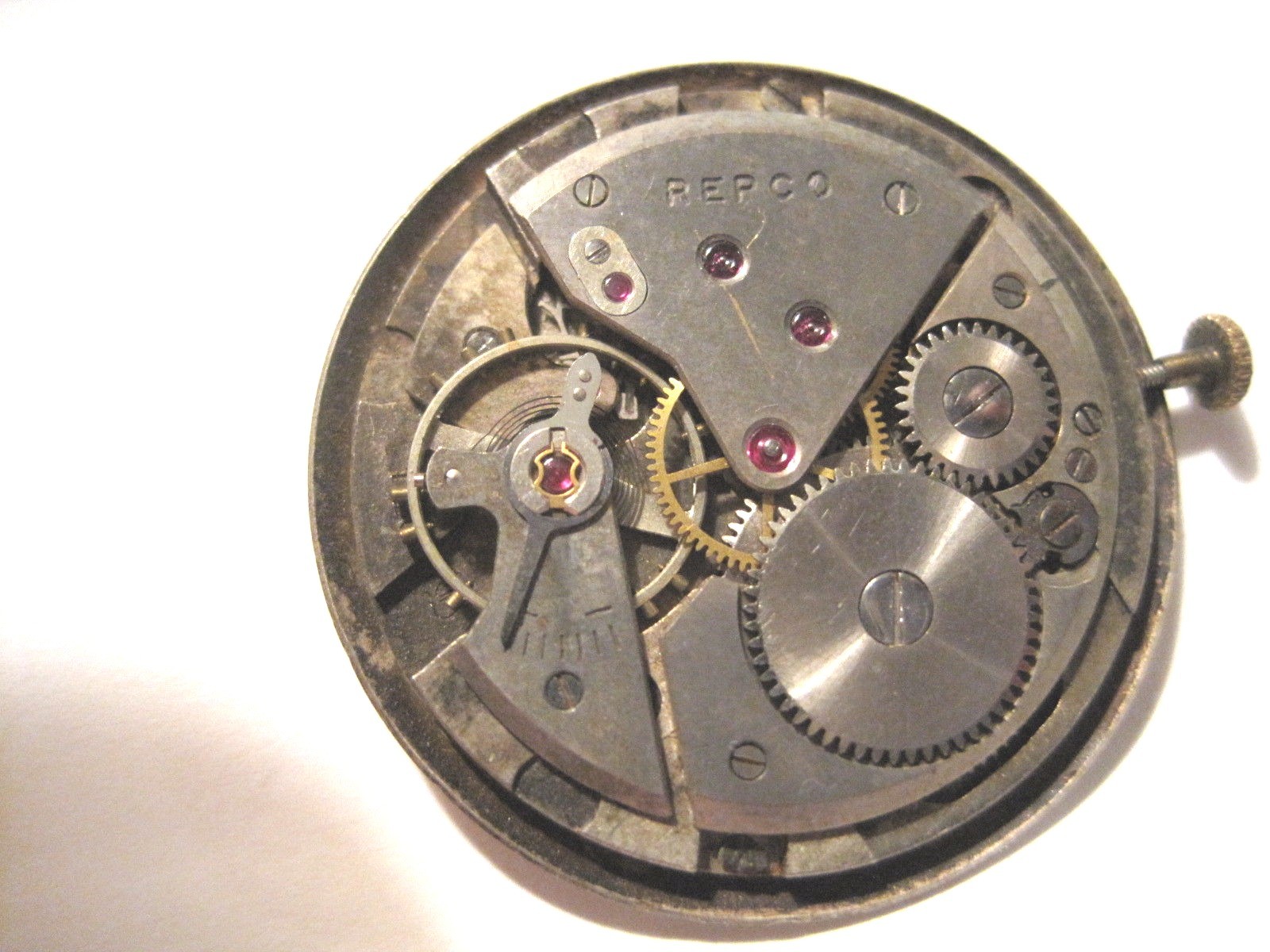 Antique Gents Repco Watch Movement 30 mm, 17 jewels. Swiss #