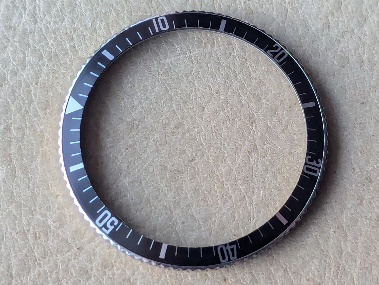 Vintage 1960’s Caravelle Sea Hunter Diver SS Bezel/Black Insert/Tension Spring