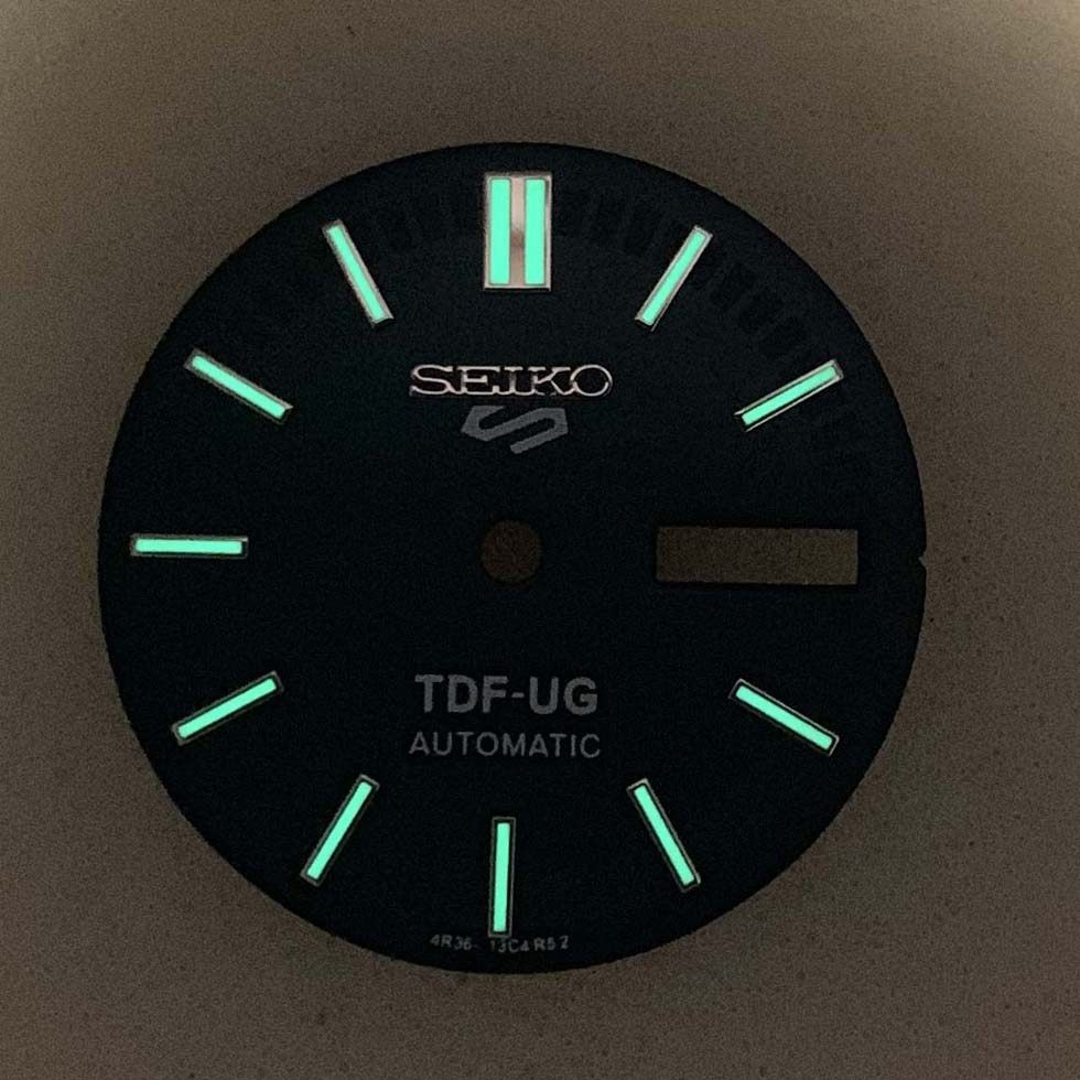 28.5mm Green Luminous Watch Dial Double Calendar for Nh36 Movement Watch Parts