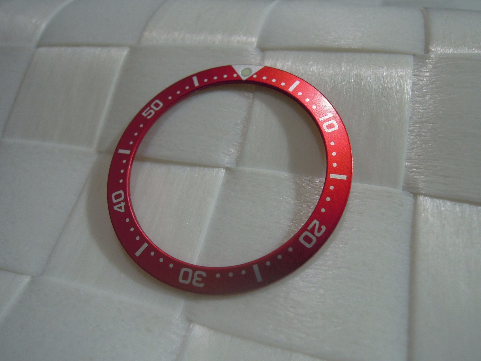 NEW RED FLAT BEZEL INSERT 33.5MM MEDIUM DIVERS SKX013 / SKX015 / 4205-0150-0156