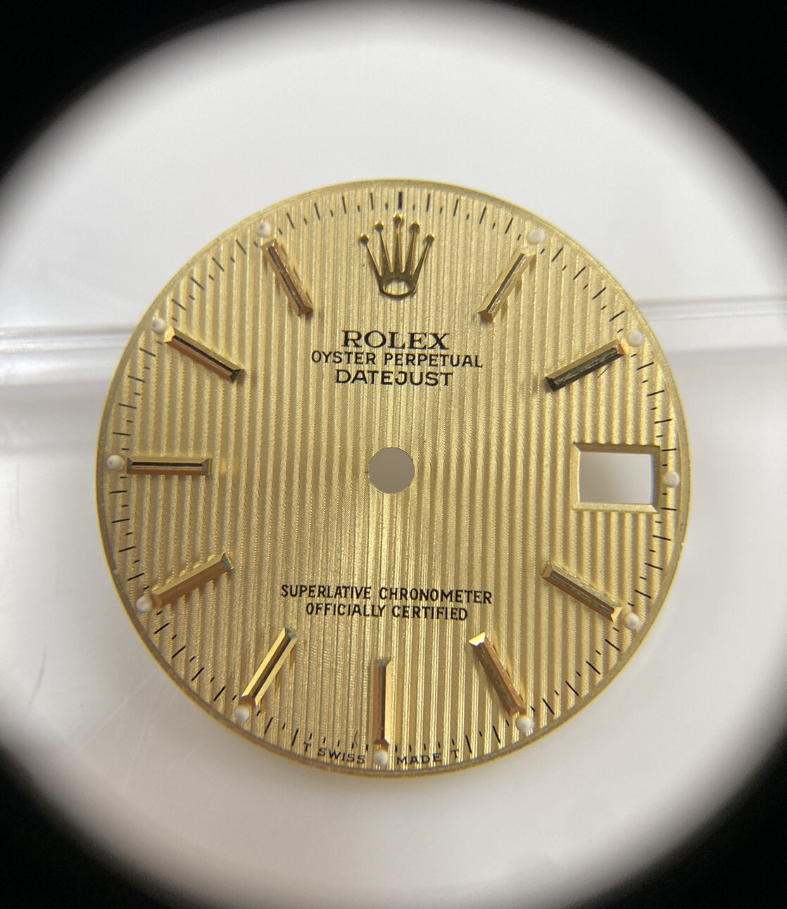 Genuine Rolex Datejust Midsize Champagne Gold 31mm Tapestry Dial 68273/68278