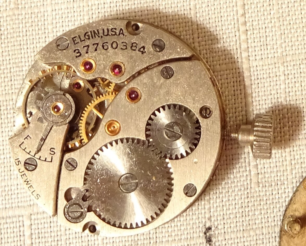 Elgin Wristwatch Movement 15J 8/0 Vintage Men’s Parts or Repair