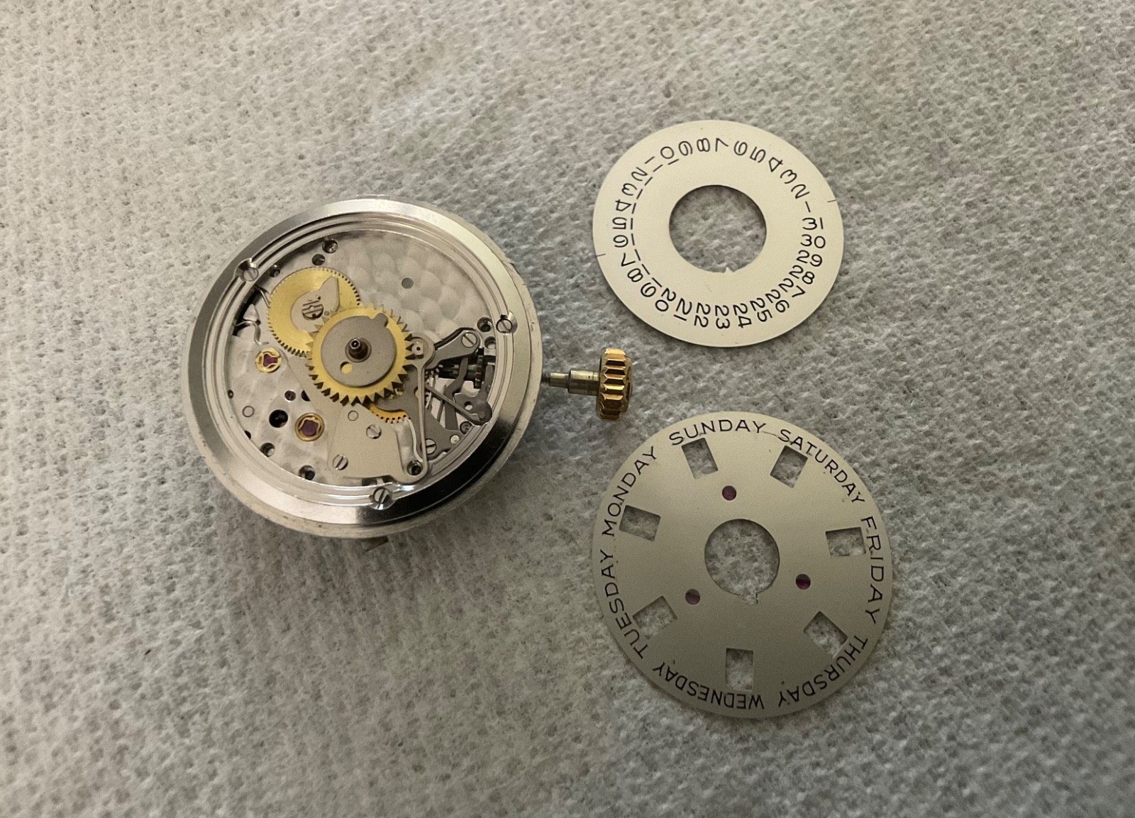 Rolex president 1556 Movement For 1803 1807 Day-Date with dials and stem 70s