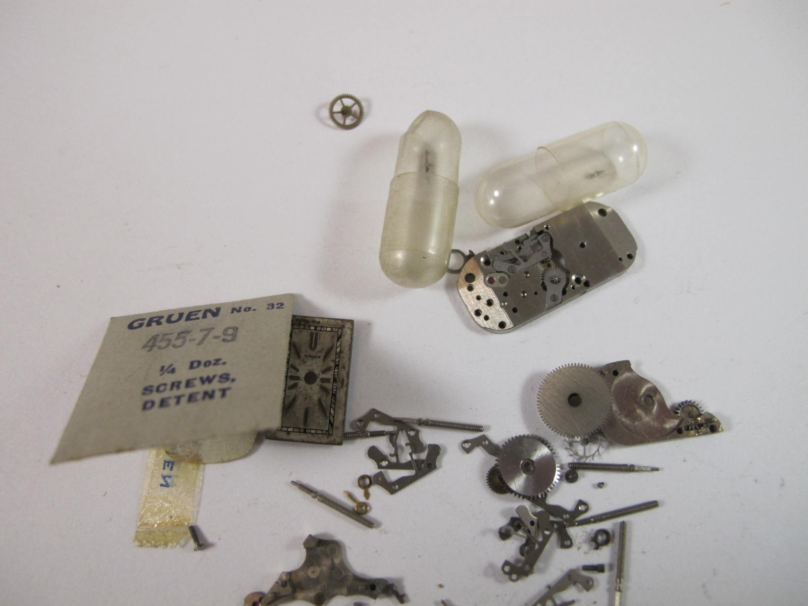 GRUEN WATCH CALIBER 455 457 459 MOVEMENT MATERIAL INCLUDING NOS STEMS