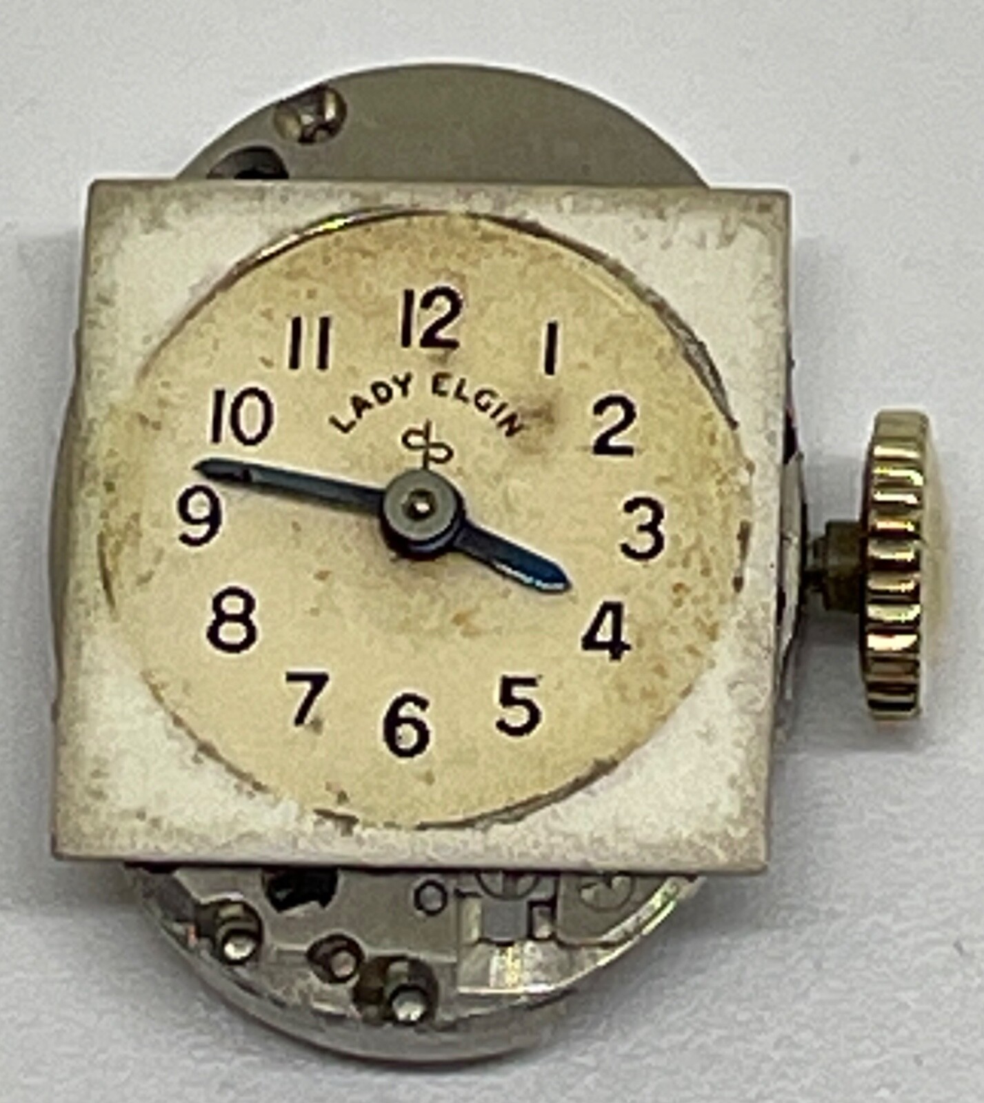 LADY ELGIN 650 MOVEMENT 19 Jewels 4 Adjustments Runs