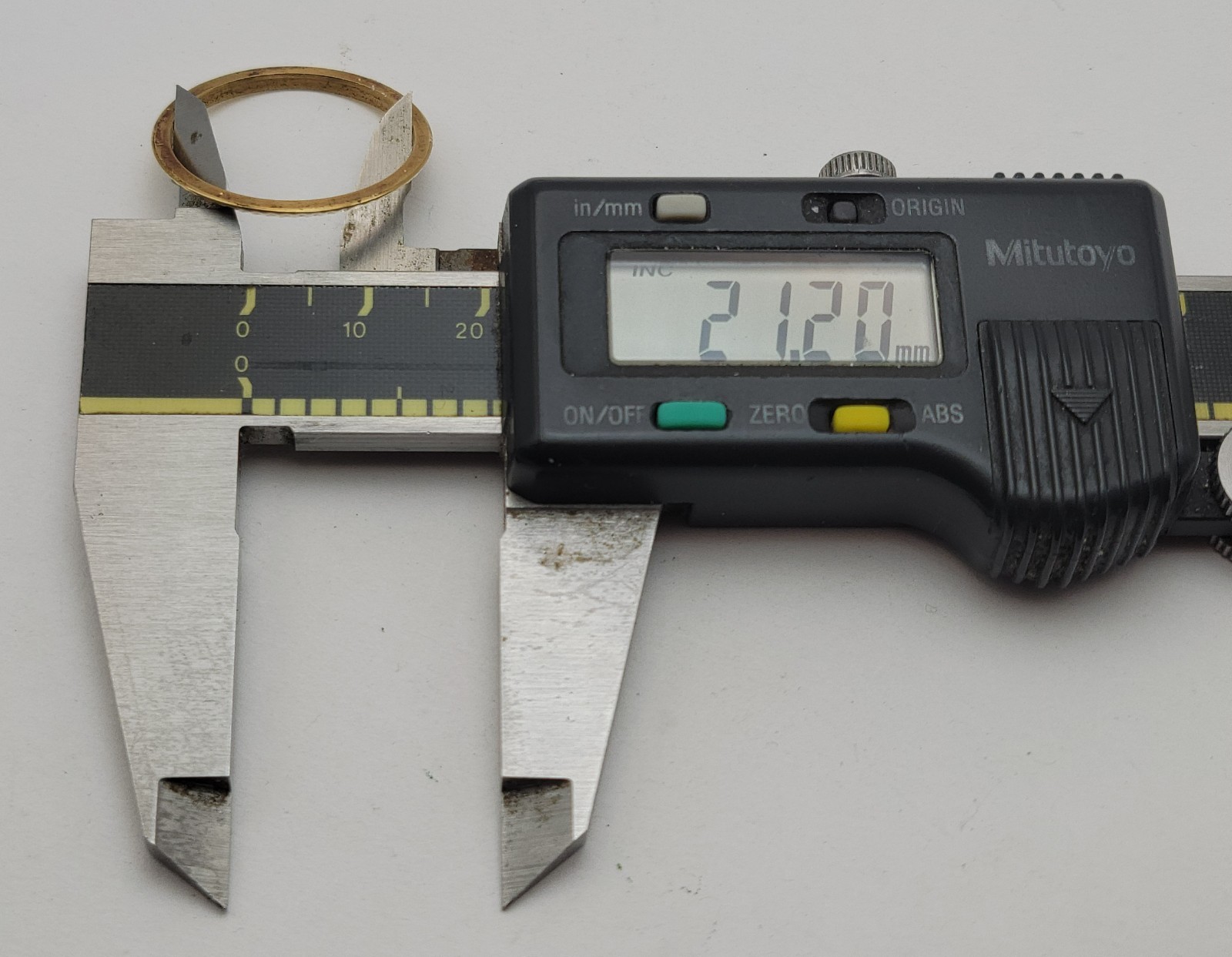 Custom Solid 18K Yellow Gold 25 mm Bezel fits Rolex Models 2.2g
