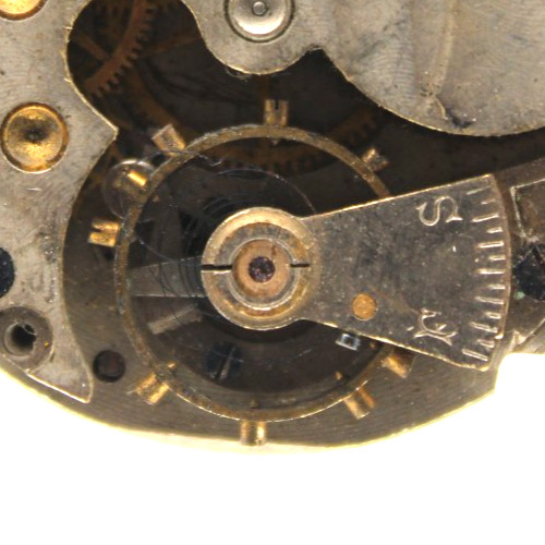 1904 NY STANDARD POCKET WATCH MOVEMENT 2486588 GRADE: 44 6s 7j (TB3)
