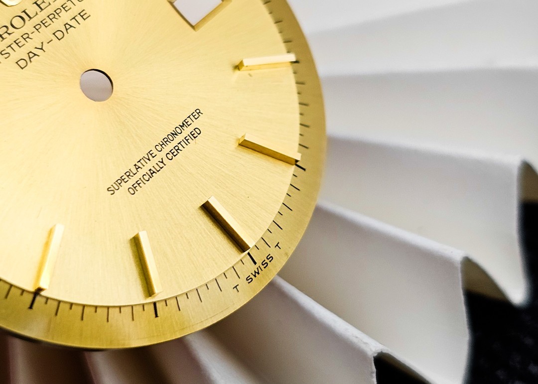 Rolex Golden Day-Date dial without tritium, suitable Ref. 1803 – Plastic Glass