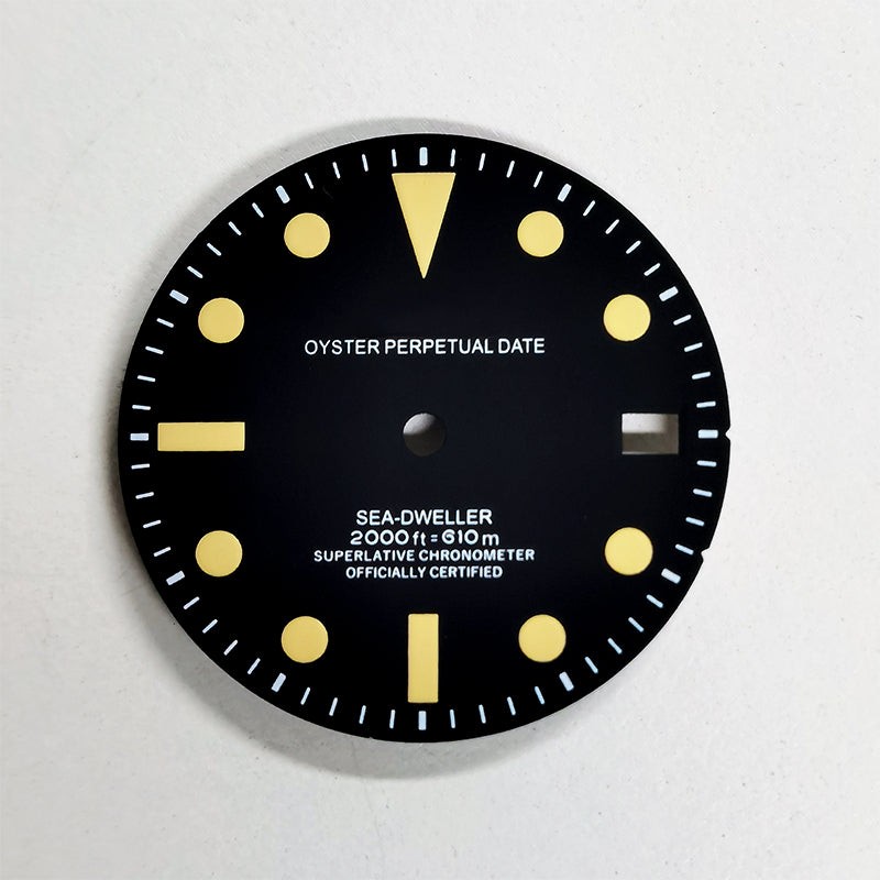 Vintage 28.5mm Matte Black Dial Retro Beige Lume SKX007 for NH36