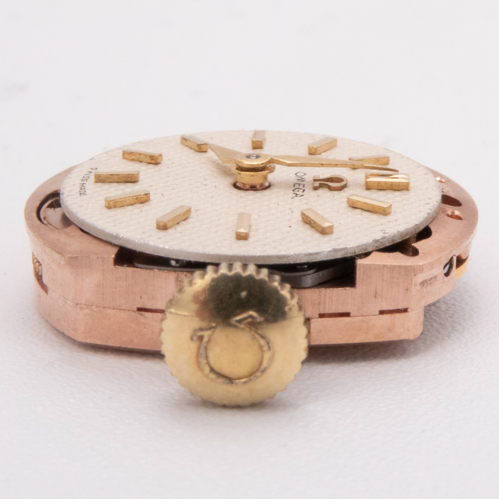 Vintage Omega Caliber 482 17-Jewel 2-Adjustment Wristwatch Movement, Keeps Time