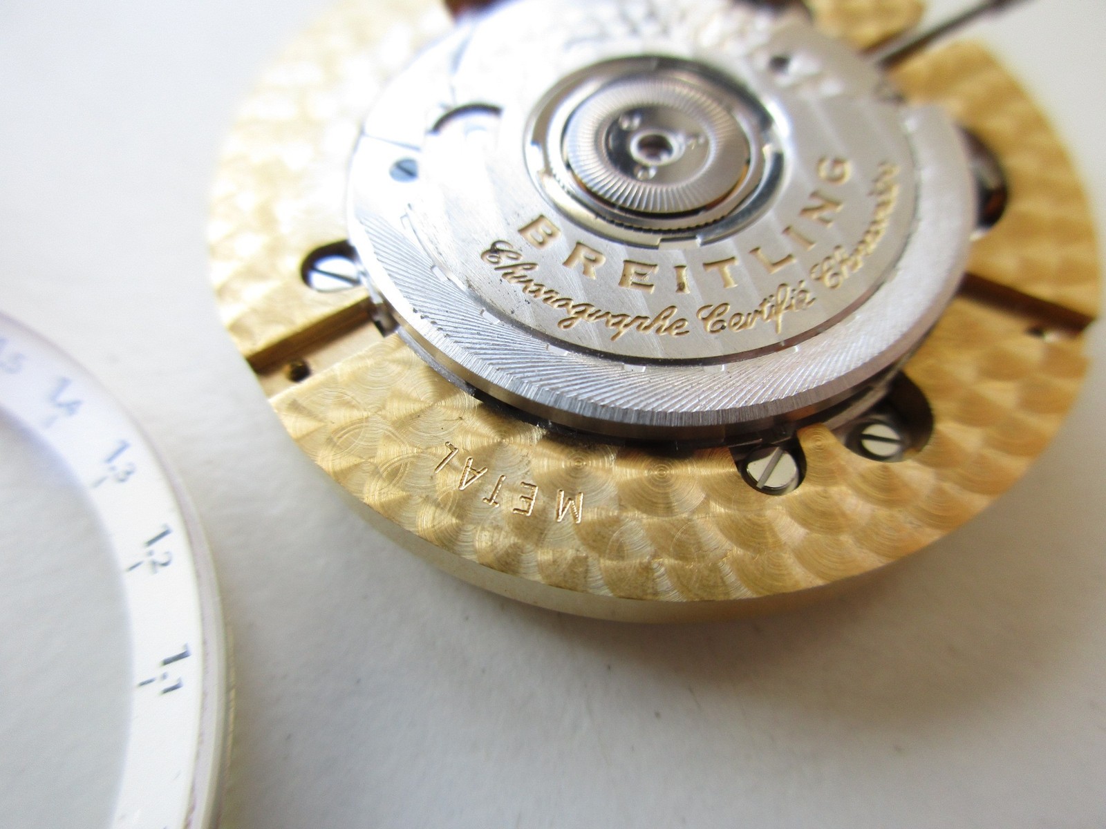 Breitling Bentley ETA cal. 2892A2 Swiss watch movement dial hands bezel crystal