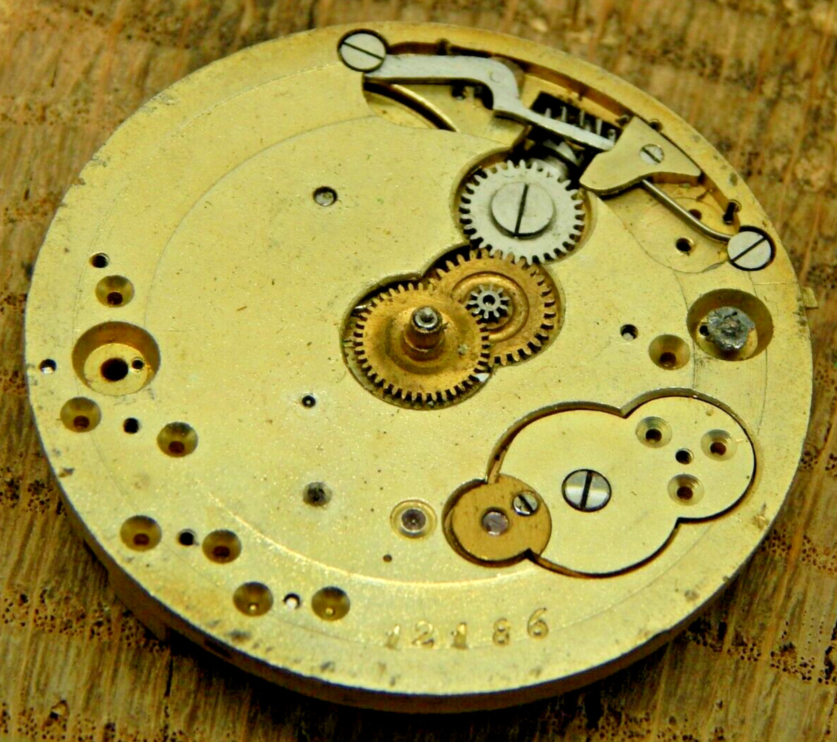 Antique Vintage Pocket watch movement bridge plate gilt finish 39.8mm 18L