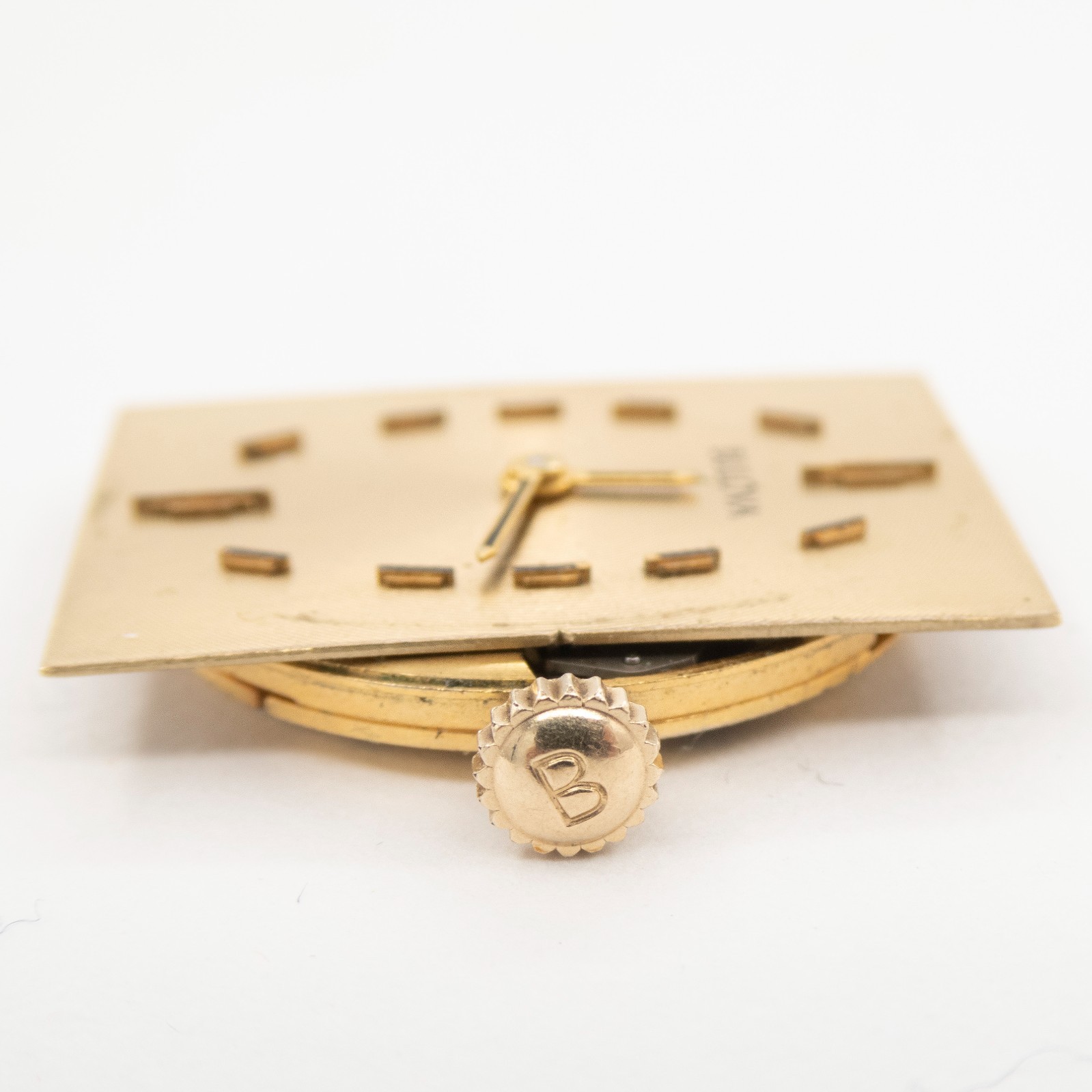Vintage Bulova Caliber 8EA 17-Jewel Wristwatch Movement, Runs