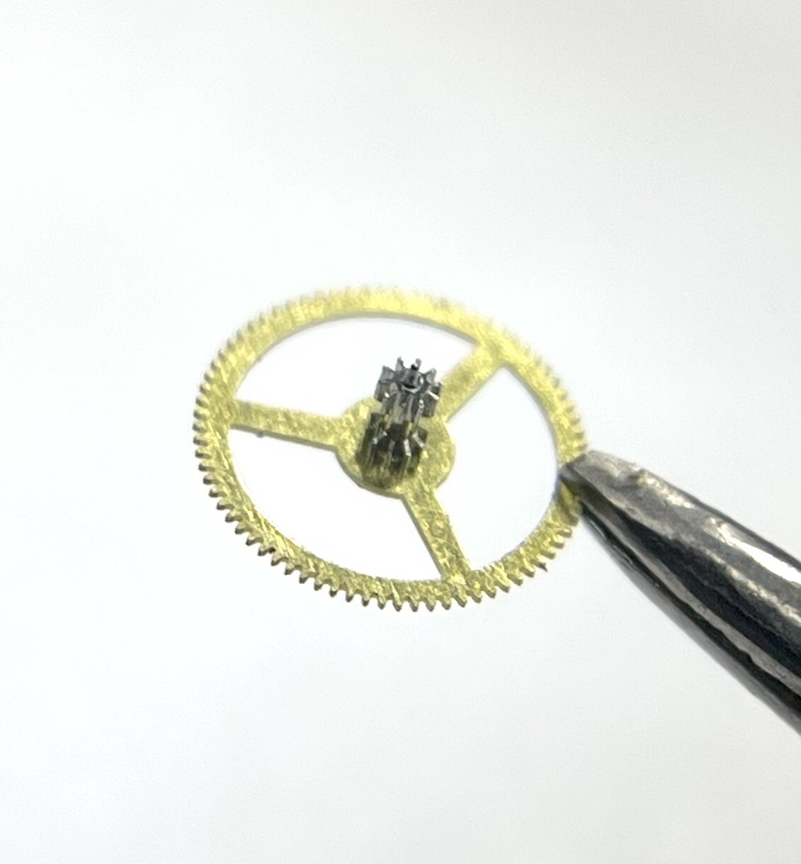 MOVIMIENTO SEIKO 7005A PARA PIEZA DE RECAMBIO – 231006 RUEDA TERCERA